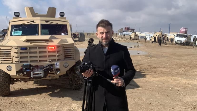 Die SDF verhaftet den Korrespondenten von "Al Arabiya", nachdem er Sicherheitskorruption in ihren Gebieten aufgedeckt hat.