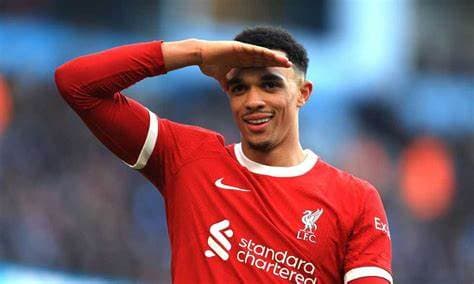 Arnold verabschiedet sich von Liverpool und bereitet sich darauf vor, einen 6-Jahres-Vertrag mit Real Madrid zu unterzeichnen.