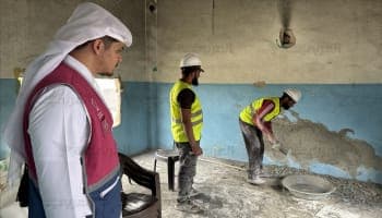 Die Wohltätigkeitsorganisation Qatar beginnt mit der Renovierung von 300 Häusern in der Region Sahl al-Ghab im Vorort von Hama.
