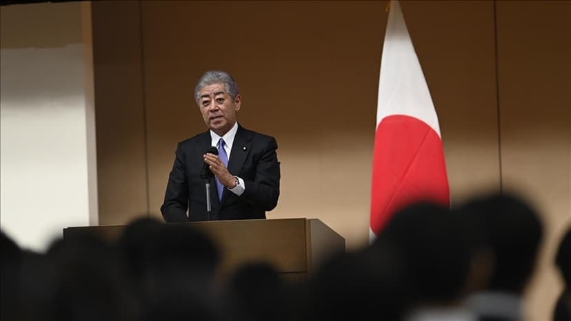 Japan is considering lifting sanctions on Syria in line with the American and European stance.