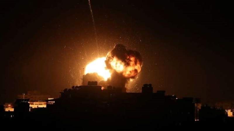 Israël vise le sud de la Syrie avec des frappes de missiles et d'artillerie suite à des allégations de tirs de projectiles.