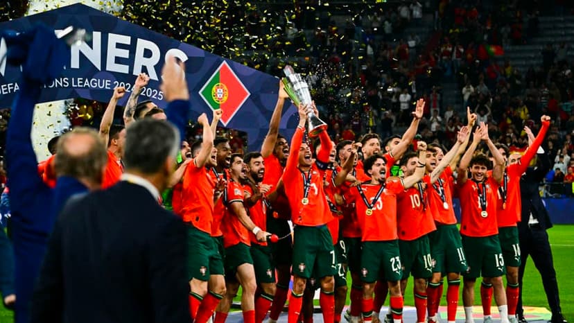 Cristiano Ronaldo remporte le titre avec le Portugal en finale de la Ligue des Nations européenne.