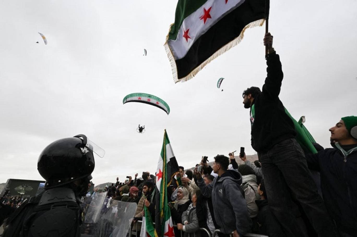 الكونغرس الأمريكي يوافق على إلغاء قانون قيصر تجاه سوريا