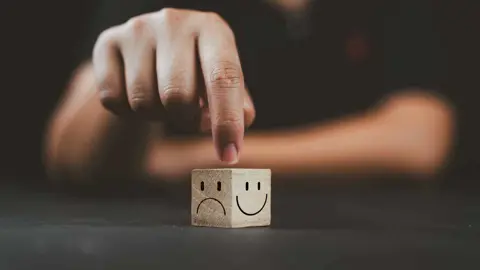 שגרה פשוטה שעושה הבדל גדול.. הרגלים יומיים שמחזקות את בריאותך הנפשית מלחצי הזמן