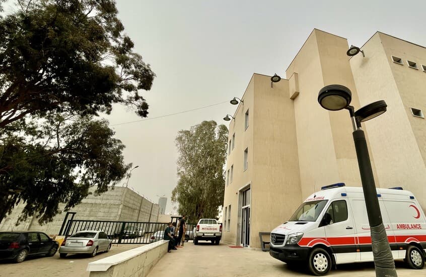 Libye.. Des images choquantes de corps d'enfants et de membres amputés entraînent la fermeture d'une clinique privée