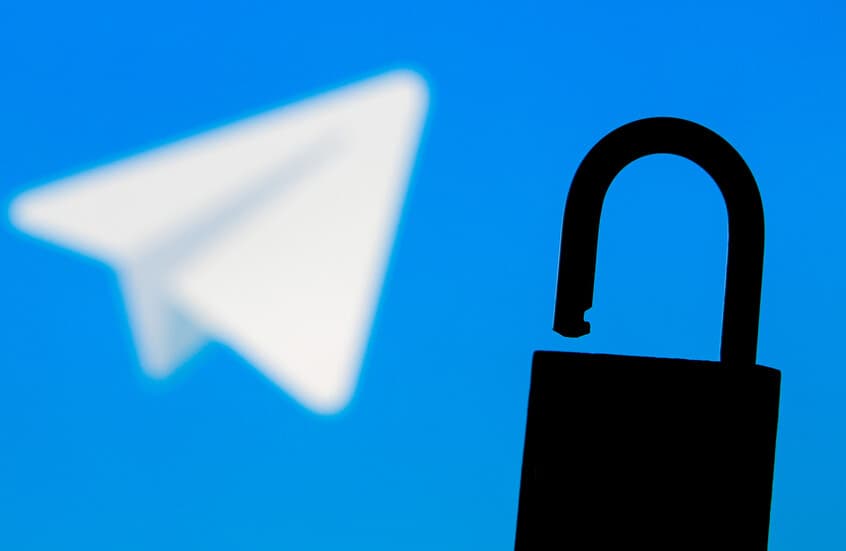 Russia Imposes Restrictions on "Telegram" and Suggests Full Operations May Resume if Compliance with the Law is Achieved