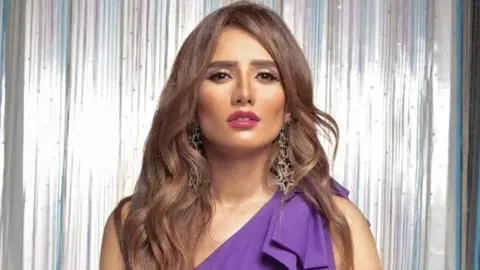 نقابة الأشراف في مصر تحسم الجدل حول نسب الفنانة زينة وطفليها ببيان رسمي