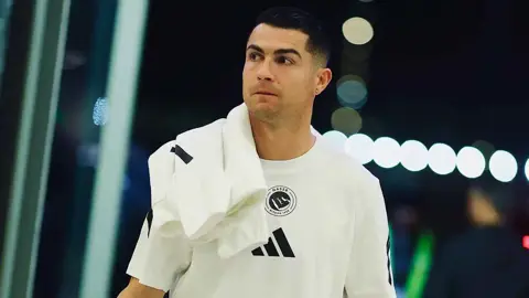 مفاجأة من داخل النصر.. شايع شراحيلي يكشف: كريستيانو رونالدو صام يومين في رمضان