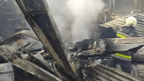 مصرع 4 أشخاص إثر تحطم مروحية عسكرية في أصفهان