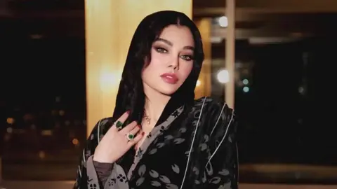 محكمة القاهرة تحدد 6 أبريل للنظر في قضية هيفاء وهبي ضد طبيب مشهور