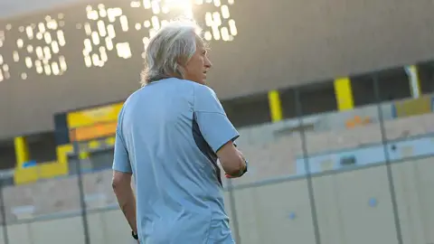 صلابة دفاعية غير مسبوقة.. جورجي جيسوس يقود نادي النصر السعودي إلى رقم تاريخي