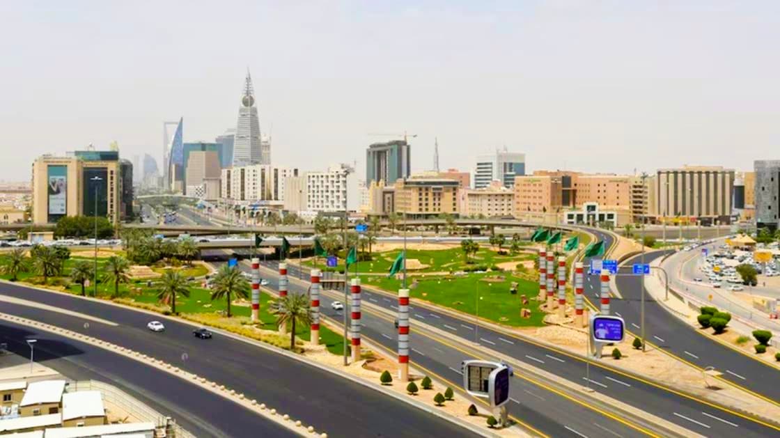 السعودية تعلن استراتيجية اقتصادية بـ 2 تريليون دولار لتعزيز النمو