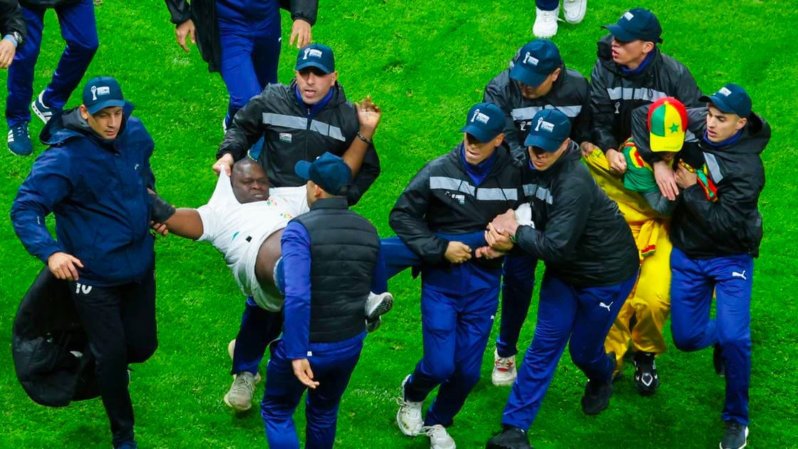 القضاء المغربي يحكم بالسجن على 18 مشجعًا سنغاليًا