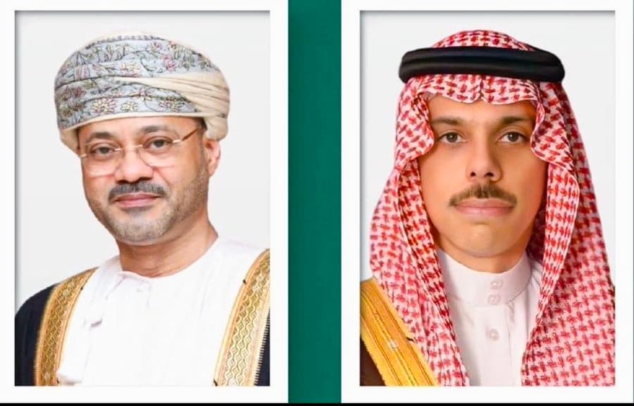السعودية وعُمان تتباحثان حول استقرار المنطقة وسط محادثات إيران وأميركا