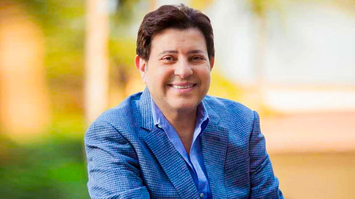 هاني شاكر بين الحياة والموت : أخر التطورات الصحية بعد جراحة القولون