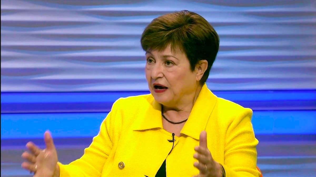 ارتفاع أسعار النفط يهدد التضخم العالمي : تحذير من صندوق النقد الدولي