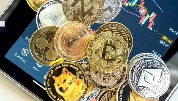 (USDe) pierde su vínculo con el dólar tras el anuncio de Trump.. las criptomonedas caen