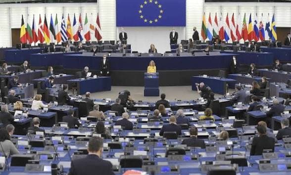 الأمين العام لمجلس أوروبا يعرب عن قلقه من تطورات الحرب في الشرق الأوسط