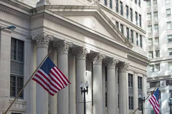 واشنطن تمنح برلين استثناء من عقوبات "روسنفت" وسط التوترات الإقليمية