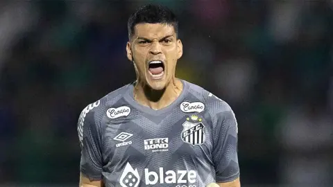 Al Nassr Saudi Arabia is close to signing a Brazilian goalkeeper to replace Bento