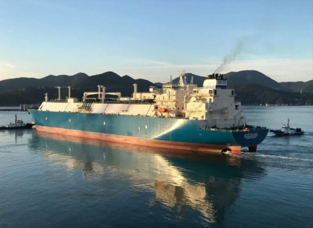 Europe Changes Its Energy Compass… American Gas Surpasses Russian Gas for the First Time